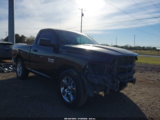 Продаж на аукціоні авто 2017 Ram 1500 Tradesman  4x2 6'4 Box, vin: 3C6JR6AG7HG640231, номер лоту: 44215034