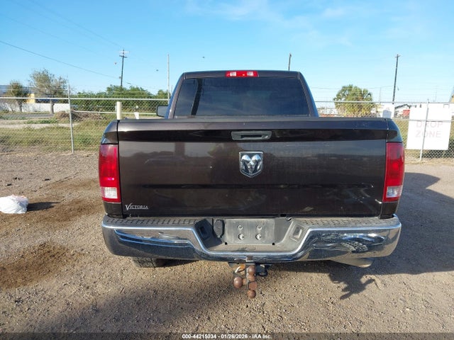 44215034 :رقم المزاد ، 3C6JR6AG7HG640231 vin ، 2017 Ram 1500 Tradesman  4x2 6'4 Box مزاد بيع