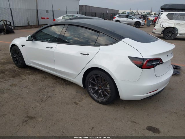 2018 TESLA MODEL 3 5YJ3E1EB8JF074929 Photo 2