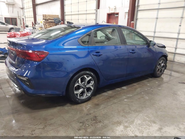 3KPF24AD4LE162805 KIA Forte Lxs