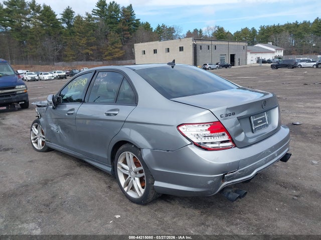 WDDGF8AB3EG194555 Mercedes-Benz C 300 Sport 4matic