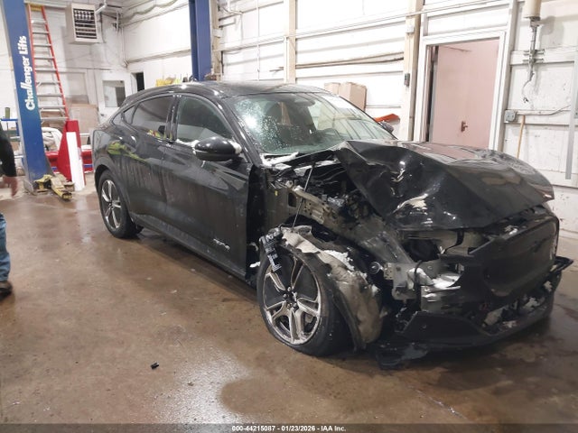 2021 FORD MUSTANG MACH-E 3FMTK1SS2MMA43765