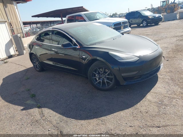 2019 TESLA MODEL 3 5YJ3E1EA5KF410805 Photo 0