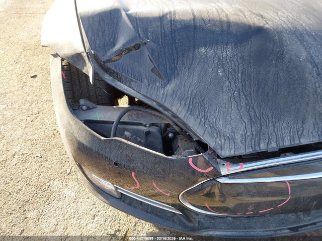 5YJSA1E48FF111929 Tesla Model S 85d/p85d