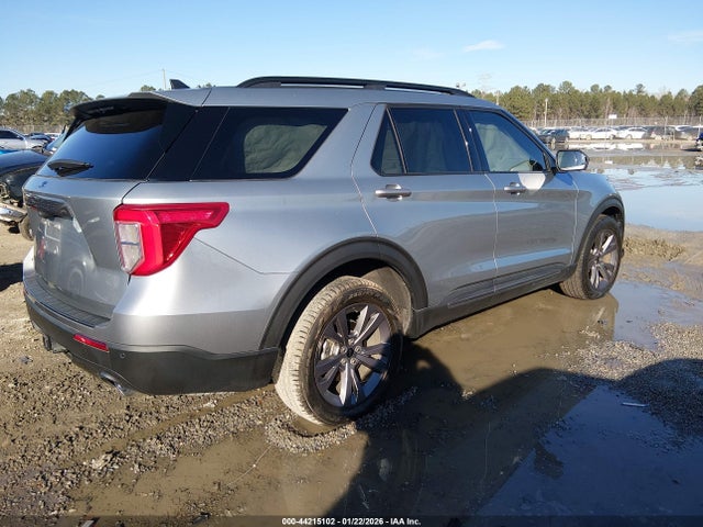 Ford EXPLORER XLT 2023 1FMSK7DH1PGB33987 Image 4