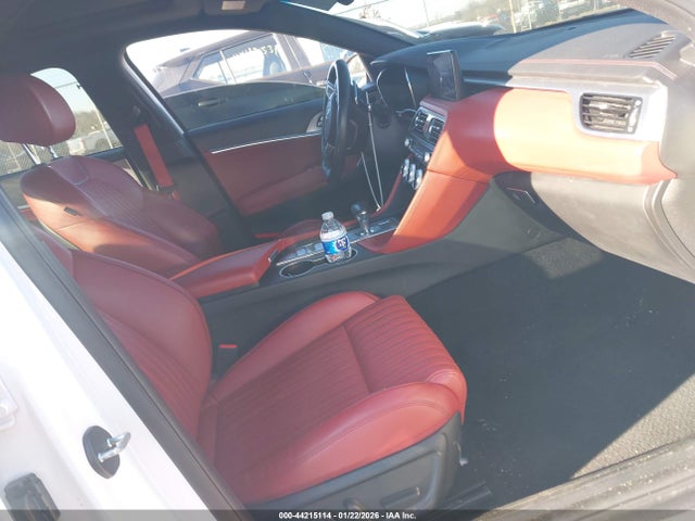 2023 GENESIS G70 KMTG34TA1PU106429 Photo 4
