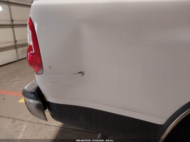 2005 TOYOTA TUNDRA 5TBBT44185S473443 Photo 5