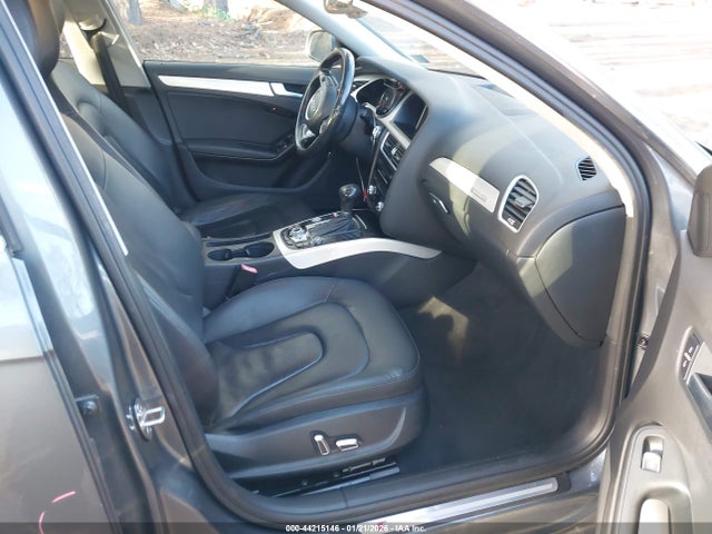 2015 Audi A4 2.0t Premium მანქანა იყიდება აუქციონზე, vin: WAUFFAFL9FN037699, აუქციონის ნომერი: 44215146