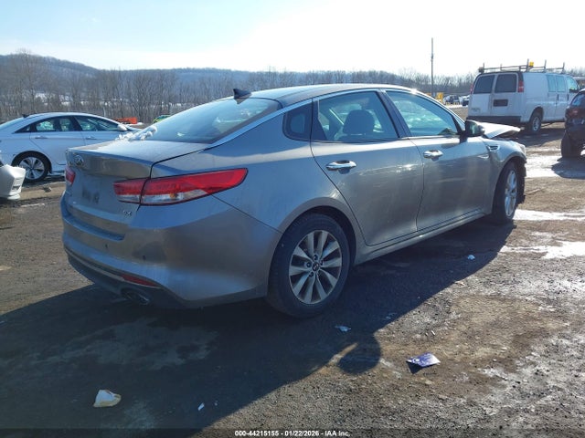 Продажа на аукционе авто 2016 Kia Optima Ex, vin: 5XXGU4L32GG058801, номер лота: 44215155