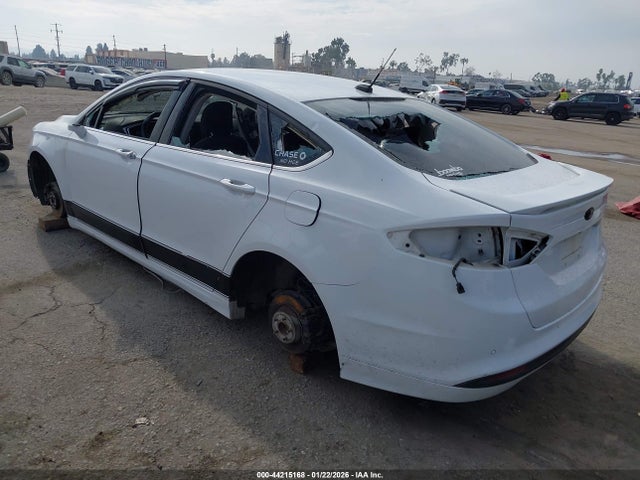 1FA6P0HD9E5352703 Ford FUSION SE