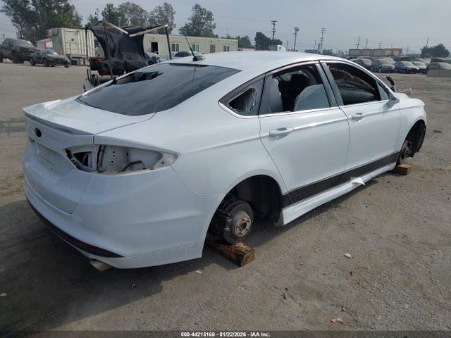 1FA6P0HD9E5352703 Ford FUSION SE