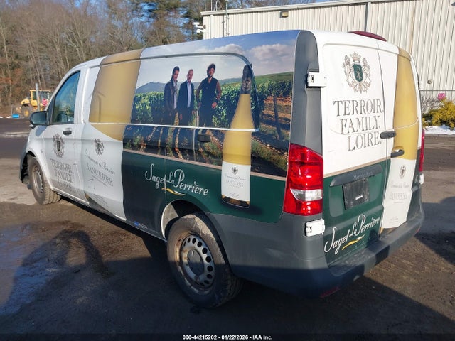 2018 MERCEDES-BENZ METRIS WD3PG3EA9J3464864 Photo 2