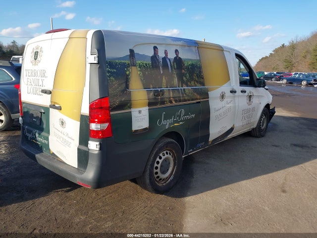 2018 MERCEDES-BENZ METRIS WD3PG3EA9J3464864 Photo 3