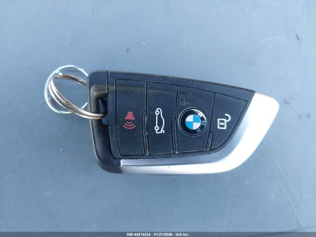 2016 BMW X1 WBXHT3Z36G4A48345 Photo 10