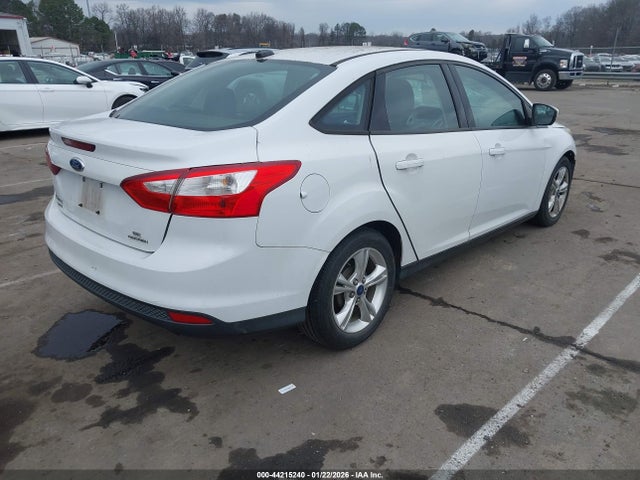 44215240 :رقم المزاد ، 1FADP3F21EL296391 vin ، 2014 Ford Focus Se مزاد بيع