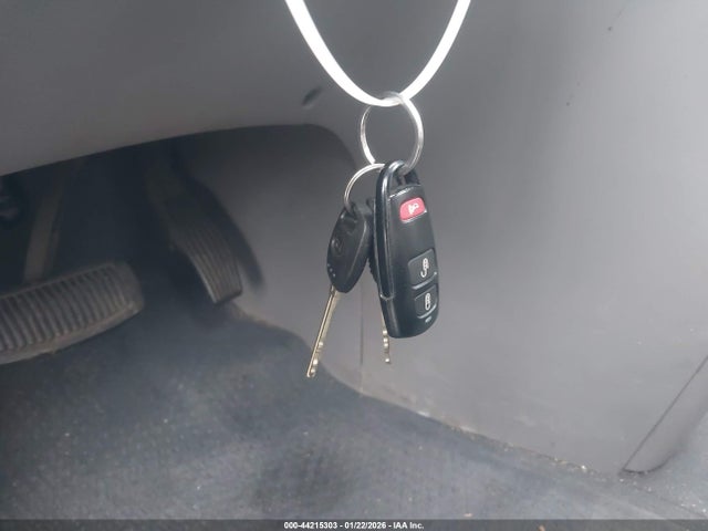 2009 KIA SEDONA KNDMB233396318315 Photo 10