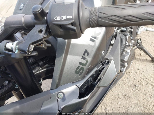 JS1EM13B9S7101300 Suzuki Gsx800 F
