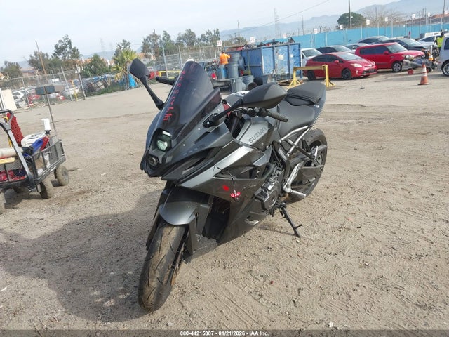 JS1EM13B9S7101300 Suzuki Gsx800 F