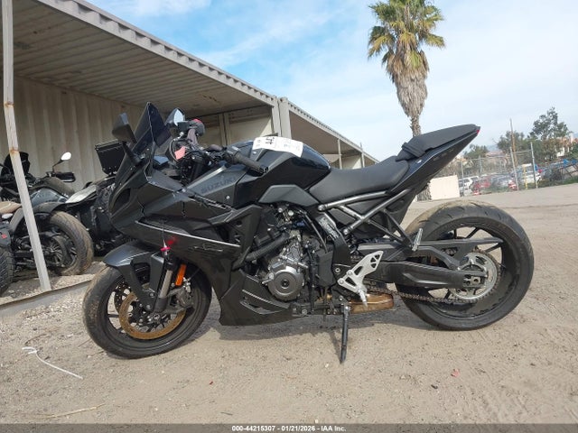 JS1EM13B9S7101300 Suzuki Gsx800 F
