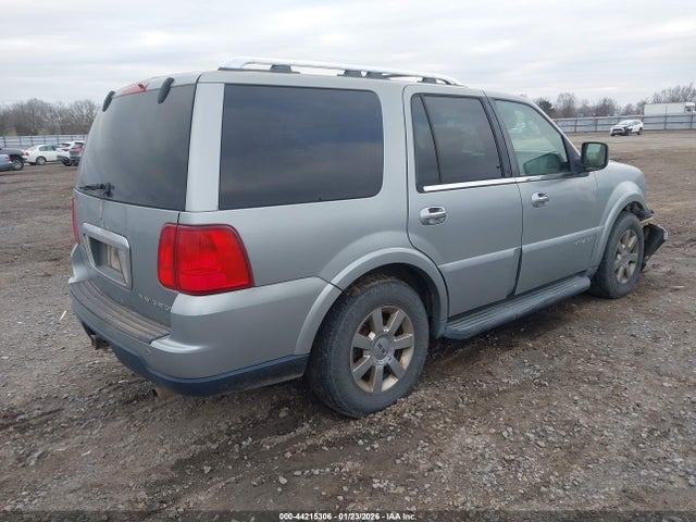 2006 LINCOLN NAVIGATOR 5LMFU27596LJ14378 Photo 3
