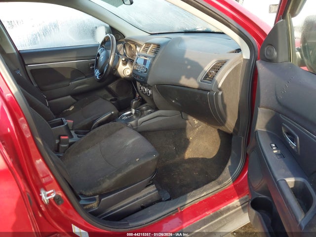 2017 MITSUBISHI OUTLANDER SPORT JA4AP3AU2HZ056655 Photo 4