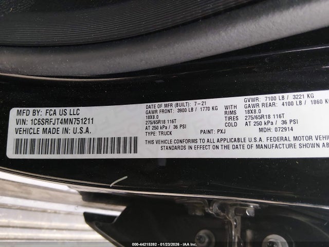 44215392 :رقم المزاد ، 1C6SRFJT4MN751211 vin ، 2021 Ram 1500 Laramie  4x4 5'7 Box مزاد بيع