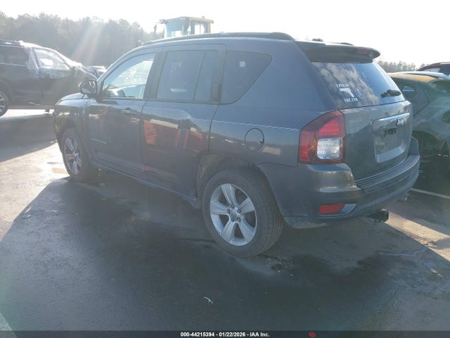 44215394 :رقم المزاد ، 1C4NJCBA8GD568591 vin ، 2016 Jeep Compass Sport مزاد بيع