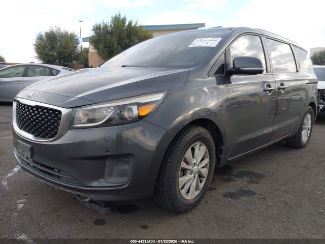 KNDMB5C15H6251277 KIA SEDONA LX