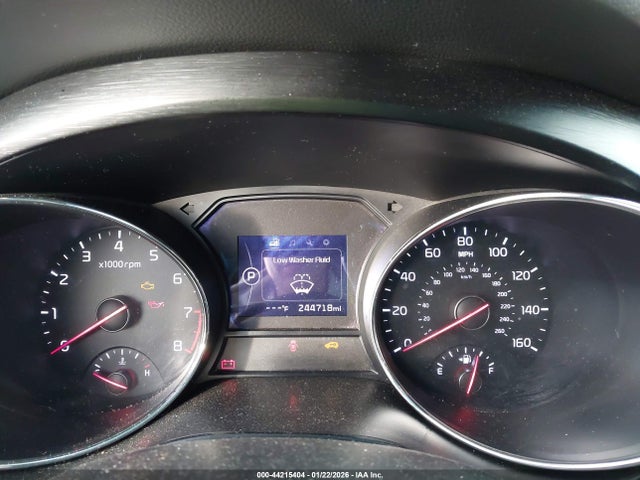 KNDMB5C15H6251277 KIA SEDONA LX