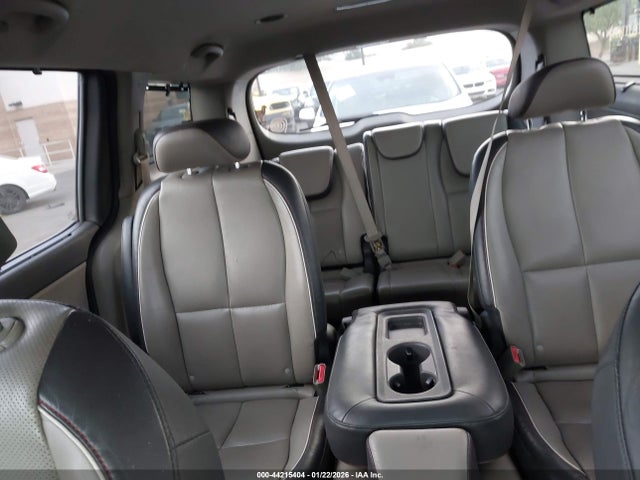 KNDMB5C15H6251277 KIA SEDONA LX