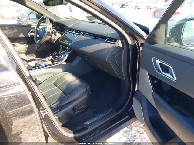 2019 LAND ROVER RANGE ROVER VELAR SALYL2EX9KA215832 Photo 4