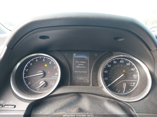4T1B11HK0JU572628 Toyota CAMRY SE