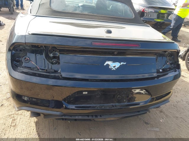 1FATP8UH9L5136583 Ford Mustang Ecoboost Premium