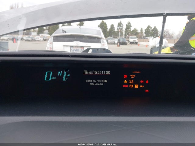 Toyota Prius C One 2014 JTDKDTB31E1085986 Image 7