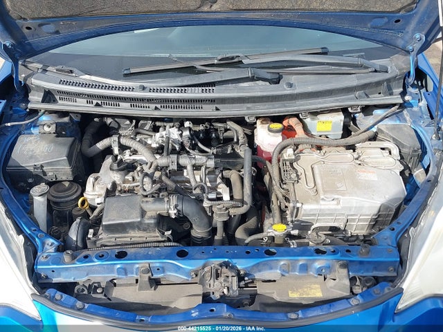 Toyota Prius C Two 2014 JTDKDTB33E1566743 Image 10