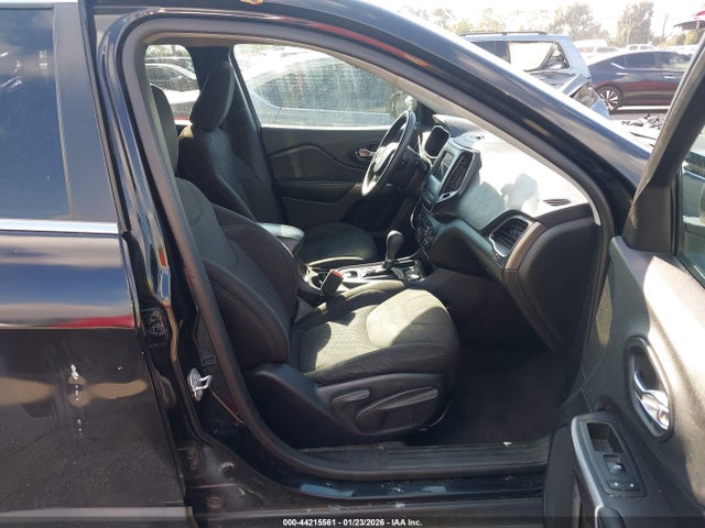 1C4PJLCX2KD206955 Jeep Cherokee Latitude Fwd
