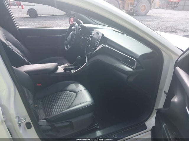 4T1G11AK1MU541053 Toyota CAMRY SE