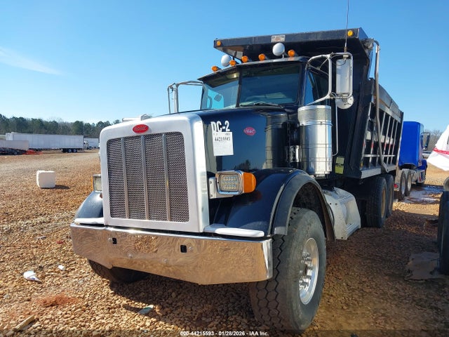 Продаж на аукціоні авто 2015 Peterbilt 367, vin: 1NPTL40X1FD268395, номер лоту: 44215593