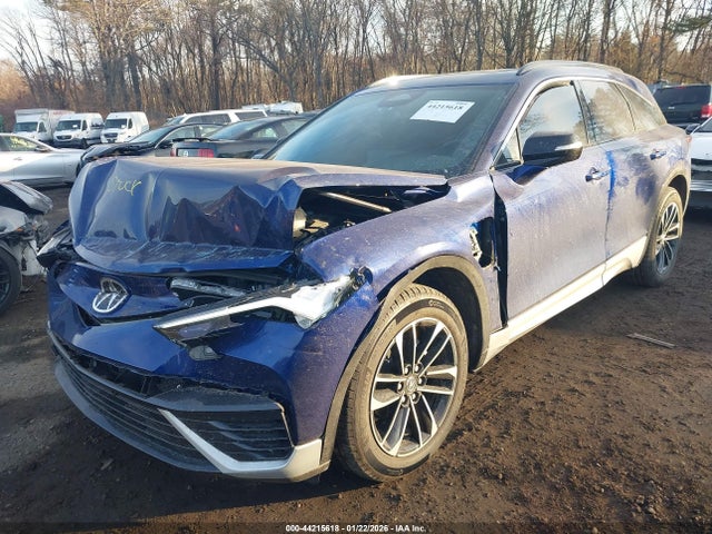 2024 ACURA ZDX 4W5KHNRL5RZ509301 Photo 1