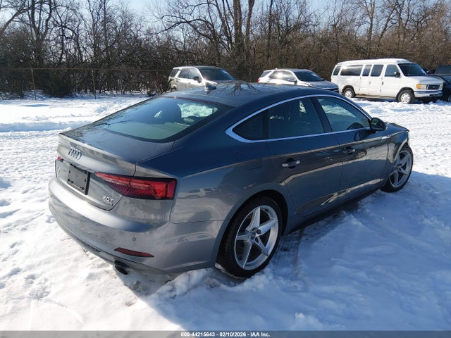 44215643 :رقم المزاد ، WAUENCF53JA098977 vin ، 2018 Audi A5 2.0t Premium مزاد بيع
