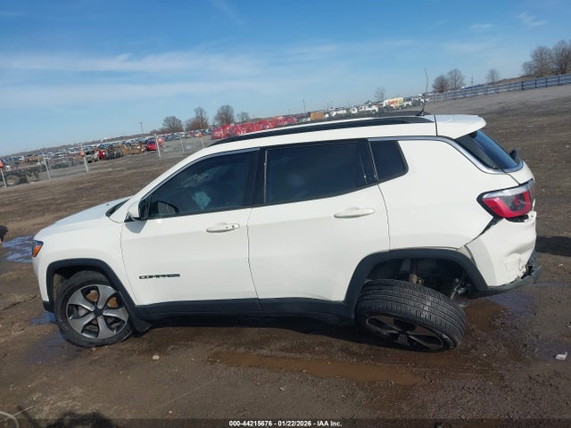 Продаж на аукціоні авто 2018 Jeep Compass Latitude Fwd, vin: 3C4NJCBB6JT286203, номер лоту: 44215676