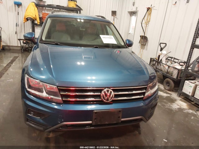 Продажа на аукционе авто 2019 Volkswagen Tiguan 2.0t Se/2.0t Sel/2.0t Sel R-line/2.0t Sel R-line Black, vin: 3VV2B7AX2KM103445, номер лота: 44215682