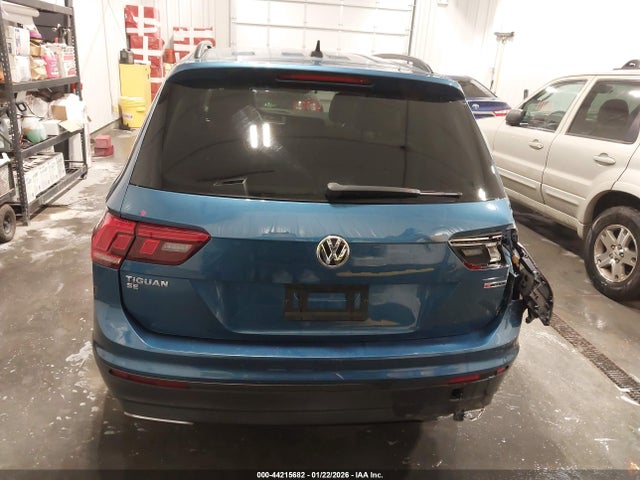 Продажа на аукционе авто 2019 Volkswagen Tiguan 2.0t Se/2.0t Sel/2.0t Sel R-line/2.0t Sel R-line Black, vin: 3VV2B7AX2KM103445, номер лота: 44215682