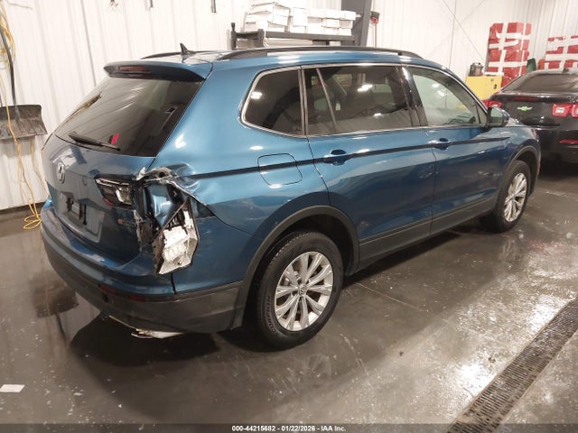 Продажа на аукционе авто 2019 Volkswagen Tiguan 2.0t Se/2.0t Sel/2.0t Sel R-line/2.0t Sel R-line Black, vin: 3VV2B7AX2KM103445, номер лота: 44215682