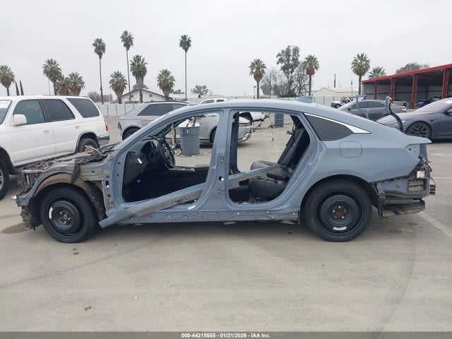 1HGCV3F96MA009115 Honda Accord Hybrid Touring