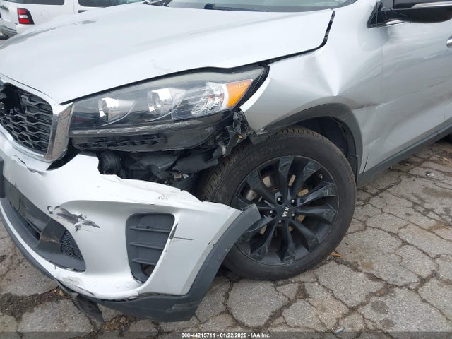 5XYPG4A56KG591508 KIA Sorento 3.3l S