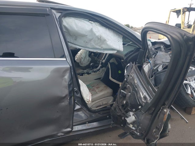 JN1BV7AR1FM398680 Infiniti Q50 Premium