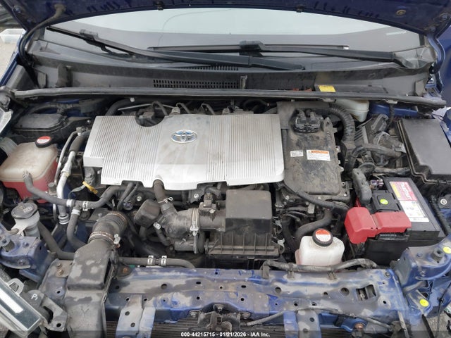 JTDKARFU8G3521755 Toyota Prius Three Touring