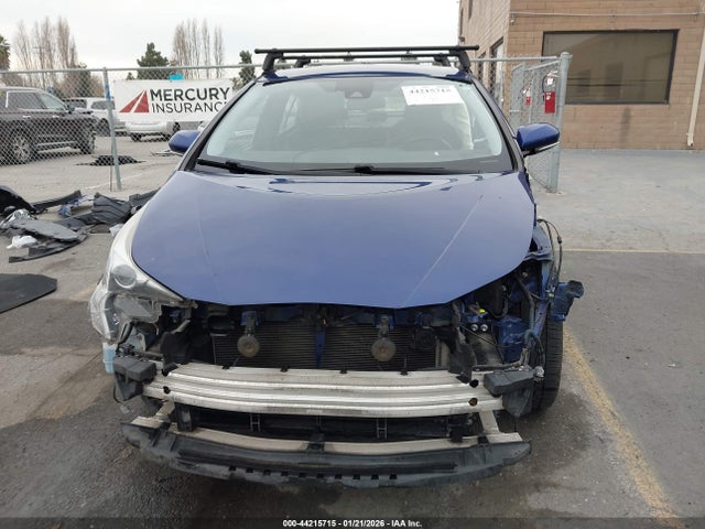 JTDKARFU8G3521755 Toyota Prius Three Touring