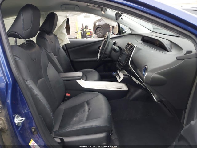 JTDKARFU8G3521755 Toyota Prius Three Touring